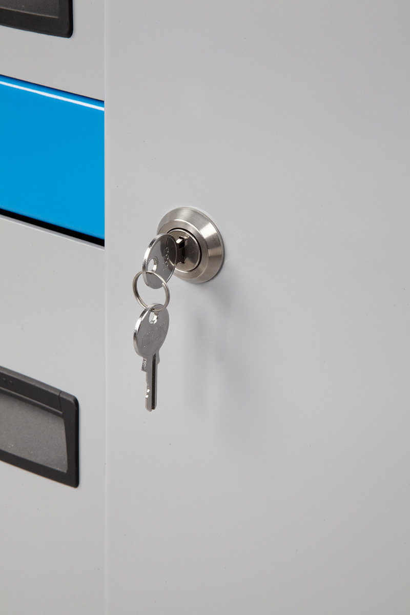 Picture 5 of Lockable Drug Cabinet